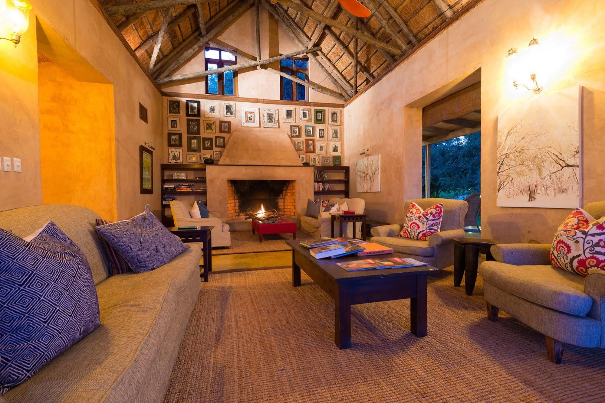 Royal Zambezi Lodge Mafuta Luaran gambar