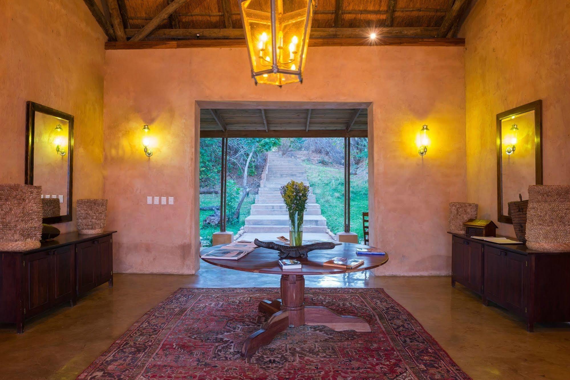 Royal Zambezi Lodge Mafuta Luaran gambar